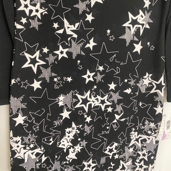 NWT - LulaRoe Debbie Dress - M - Picture 5 of 9